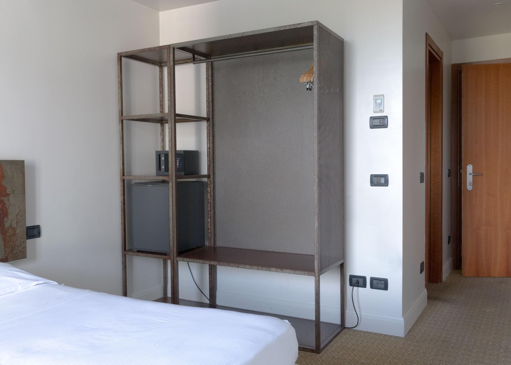 Boutique Hotel Trieste - Adults Only فيرونا المظهر الخارجي الصورة