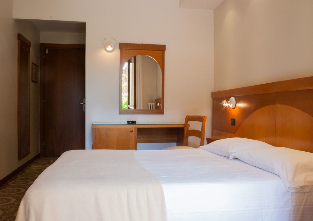 Boutique Hotel Trieste - Adults Only فيرونا المظهر الخارجي الصورة